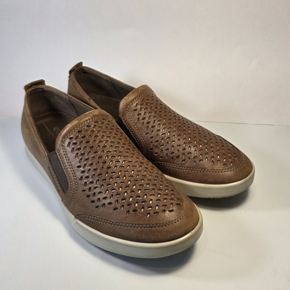 Ecco Men's Casual Slip On Loafer Shoes EU 42 US 8 Brown Perforated Leather - Picture 1 of 10